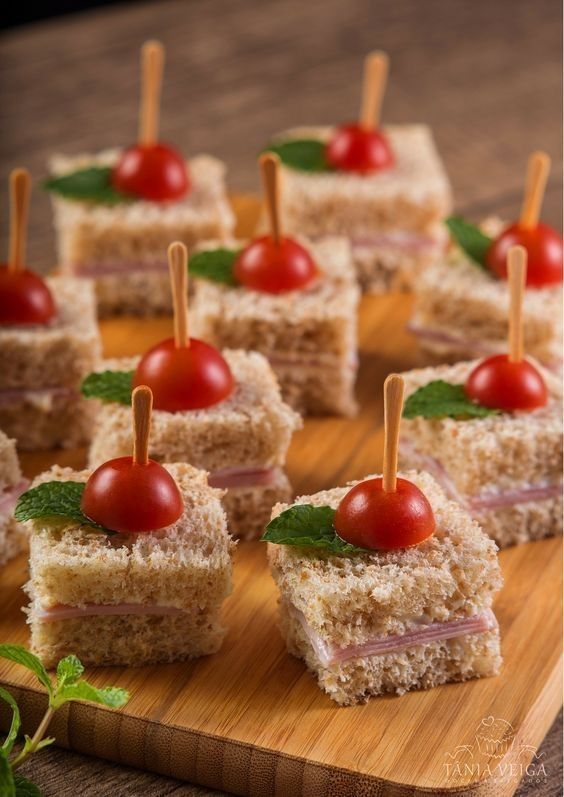 Mini Sanduíches